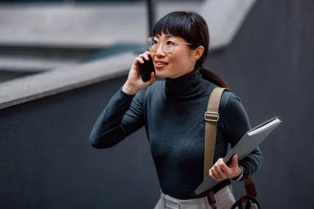 A member of the Get Hands team